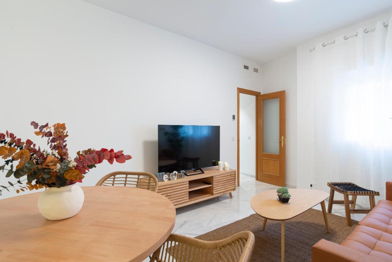 Carrera I & Old Town By Ele Apartments Málaga Dış mekan fotoğraf